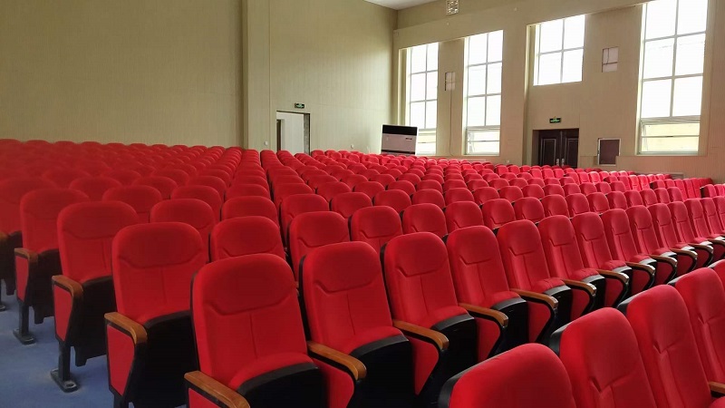 FM-73 Auditorium Chair in New Church