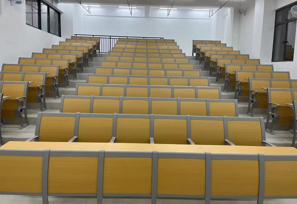 FM-B-89 University Desk and Chair Project