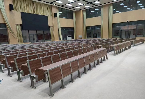 High End University Desk and Chair Project